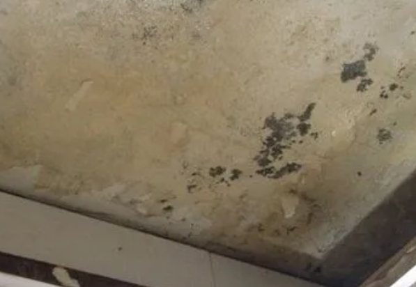 汕尾阳台漏水维修公司分享下汕尾卫生间渗水维修需要注意哪些问题。